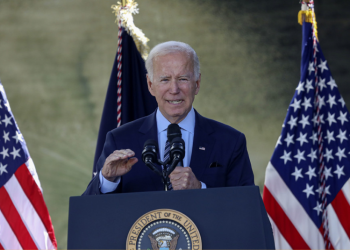 Biden califica a Afganistán como un lugar abandonado por Dios