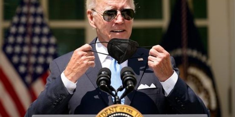 Biden deja la Casa Blanca por primera vez desde que contrajo covid-19