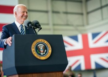 Biden llega a Ginebra, en ví­speras de la cumbre con Putin