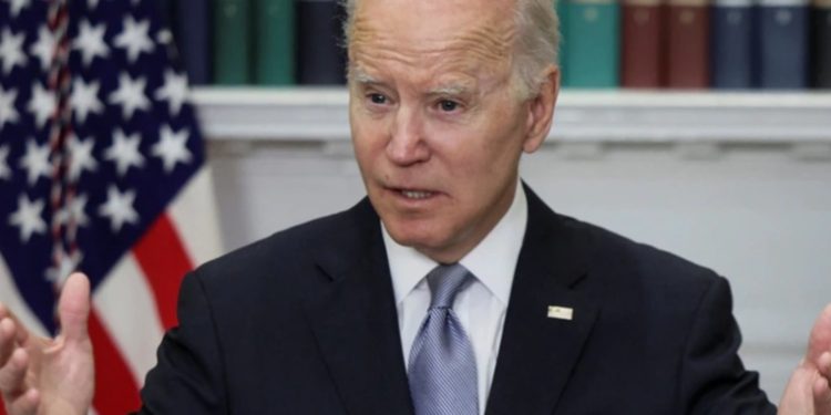 Biden presenta nuevo paquete de ayuda militar de 800 millones de dólares para Ucrania