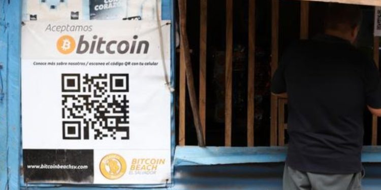 Bitcóin en El Salvador: Bukele criticó a opositores por meterle miedo a la población