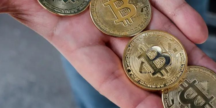 Bitcoin es clave en la negociación entre FMI y El Salvador