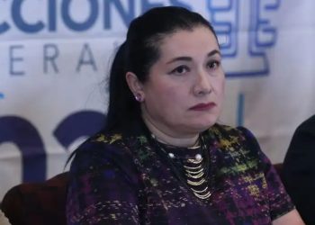 Blanca Alfaro seguirá al frente del TSE tras concluir su periodo oficial
