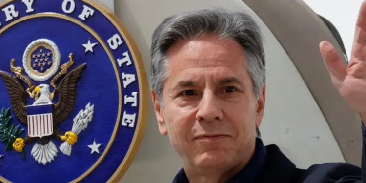 Blinken asegura que EE.UU. no participó en ataque a Irán