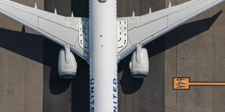 Boeing nombra nuevo CEO y reporta importantes pérdidas