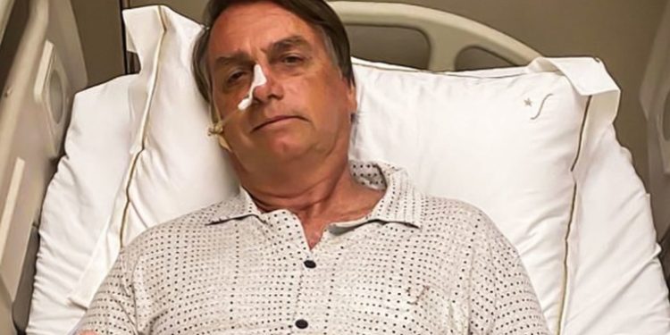 Bolsonaro ofrece detalles de su ingreso a urgencias y adelanta que podrí­a someterse a una cirugí­a