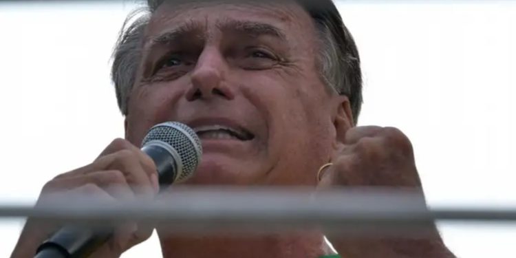 Bolsonaro propuso dar golpe de Estado, según exjefe militar