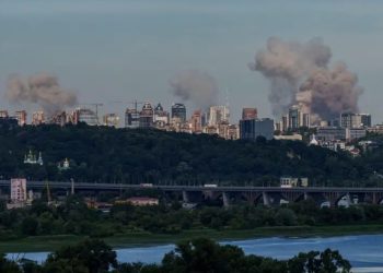 Bombardeos rusos sacuden Kiev y otras ciudades de Ucrania