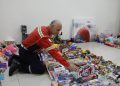 Bomberos Municipales se organizan para entregar regalos a niños