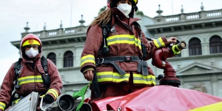 Bomberos Voluntarios en alerta por celebración de fiestas navideñas