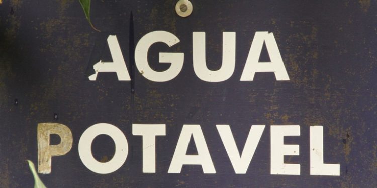 Brasil desperdicia el 40 % del agua potable que produce, según un informe