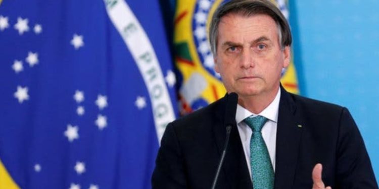 Brasil suspende compra de 20 millones de vacunas por supuesta corrupción