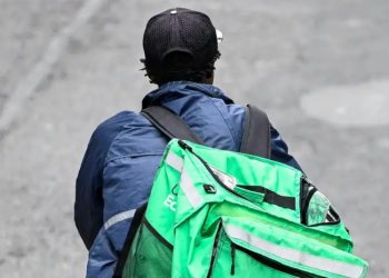 Bruselas acuerda regular plataformas digitales como Uber
