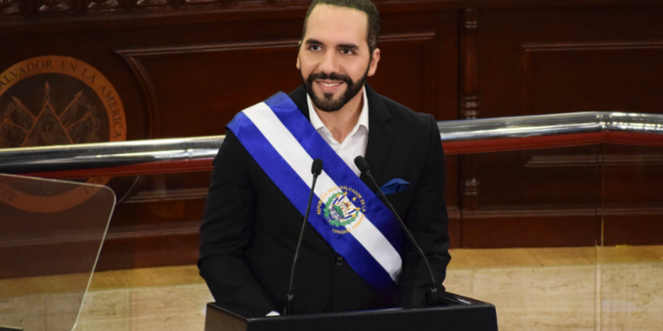 Bukele denuncia que las pandillas tratan de evolucionar hacia una guerrilla con ayuda de organizaciones internacionales