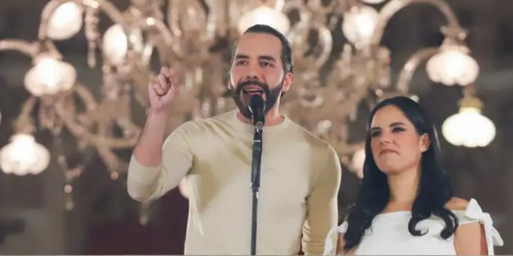 Bukele proclama triunfo en 43 de 44 alcaldías de El Salvador