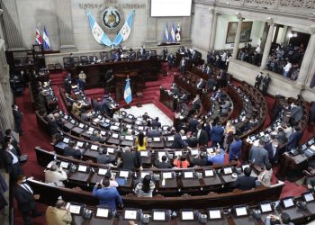 Buscan aprobar una nueva ley de compras y contrataciones del Estado