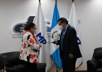 Buscan disminuir delitos fiscales