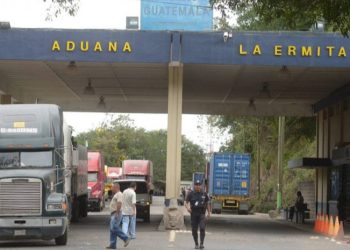 Buscan fortalecer lucha contra la corrupción en aduanas