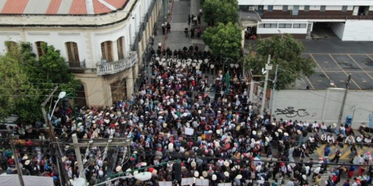 Cámara de Comercio interpone amparo ante CC para prevenir bloqueos de exmilitares