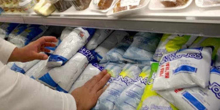 Cámara de industria advierte sobre riesgo sanitario de lácteos de contrabando