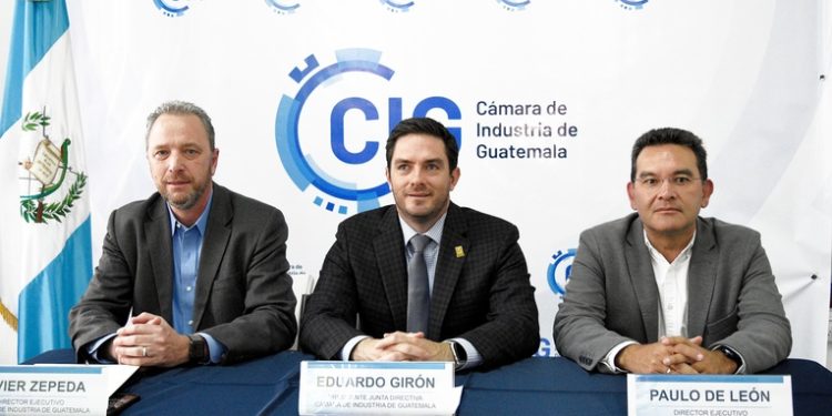 Cámara de Industria apoya a Fiscal General Consuelo Porras