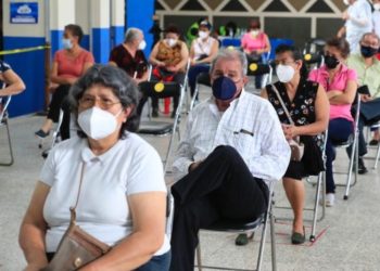 Cámara de Industria espera mayor afluencia en centros de vacunación