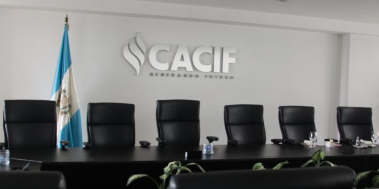 CACIF pide aprobar la ley de compensación