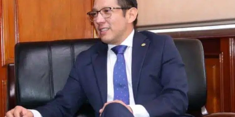 Cambio en el INDE: Destituyen a Melvin Quijivix antes de la toma de posesión de Bernardo Arévalo