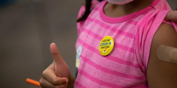 Canadá aprueba la vacunación contra el COVID-19 a niños de entre 5 y 11 años