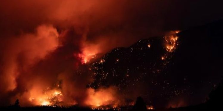 Canadá cerca de 150 incendios e inundaciones por la extrema ola de calor