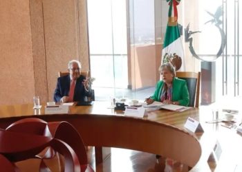 Canciller mexicana y Ministro de Relaciones Exteriores de Guatemala dialogan sobre crisis migratoria