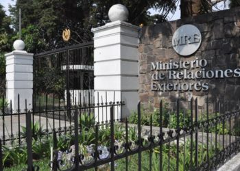 Cancillería solicita detalles a Nueva York sobre guatemalteco implicado en mortal incendio en el metro