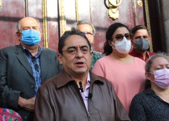 Candidato a Rector Jordán Rodas continúa denunciando fraude