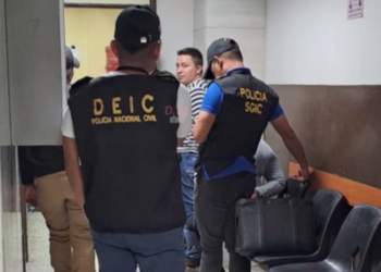 Capturan a dos agentes policiales señalados de colaborar con banda dedicada al narcotráfico