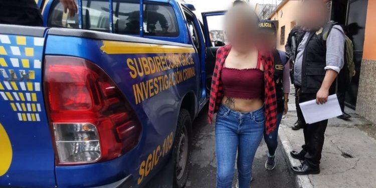 Capturan a peligrosa líder marera salvadoreña vinculada a crímenes de mujeres