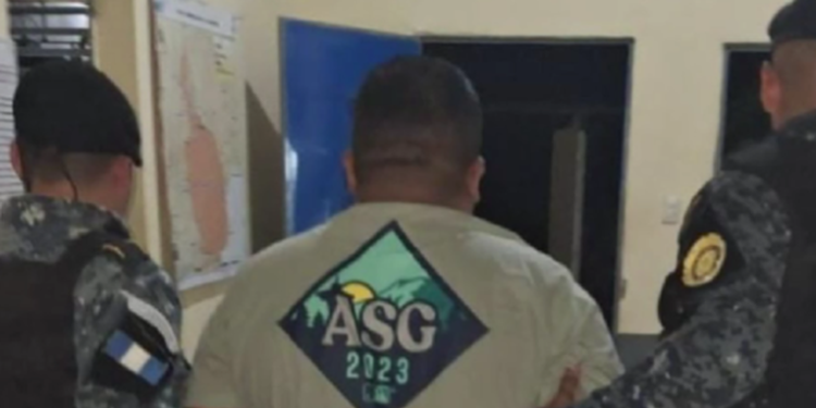 Capturan a salvadoreño con $23,000 sin justificar en la frontera