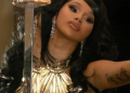 Cardi B Vestida de Cleopatra.