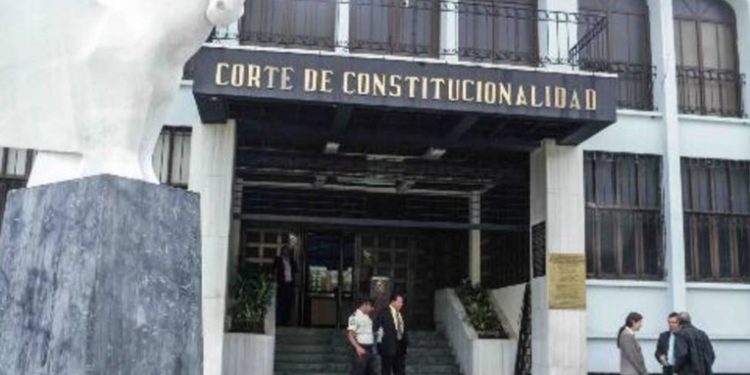 CC ordena desalojo de manifestantes frente al Ministerio Público en seis horas