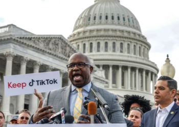 CEO de TikTok se enfrenta al Congreso por temores de seguridad