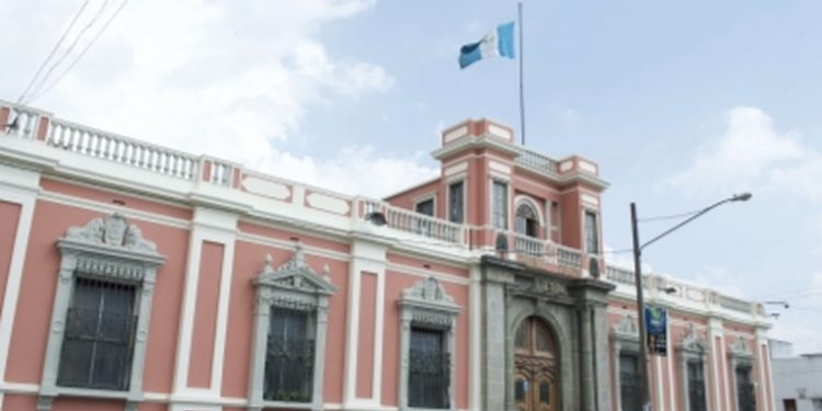 Cerca de 4 mil candidatos a distintos cargos de elección no fueron inscritos en el proceso electoral