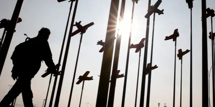 Chile decide excluir a empresas israelíes de la FIDAE