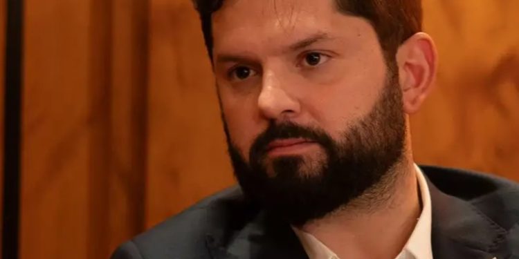 Chile reclama a Venezuela por sus observadores electorales