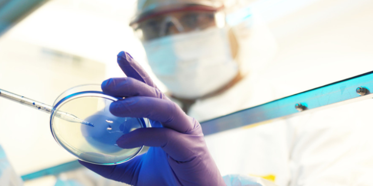 China advierte de que algunos países desarrollan armas genéticas capaces de apuntar a una etnia o raza específica