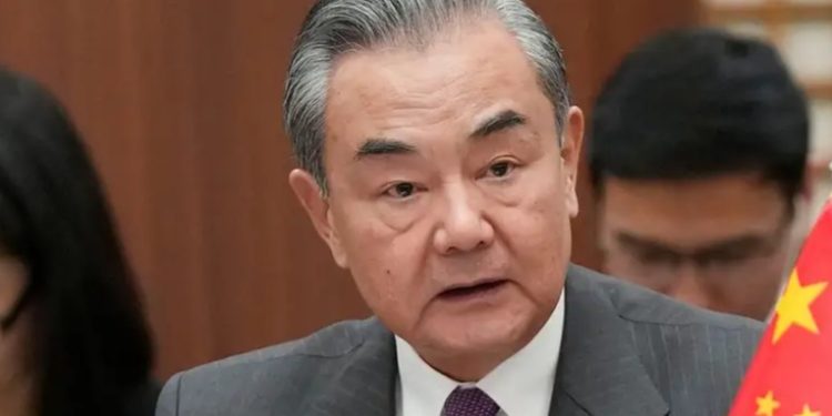 China asegura a Ucrania que 'no vende armas letales' a Rusia