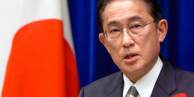 China condena ofrenda del primer ministro japonés a un controvertido santuario