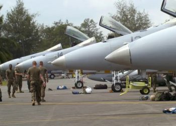 China critica planes militares de EE.UU. y Japón