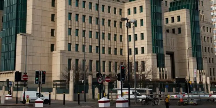 China dice haber desmantelado una trama de espionaje del MI6
