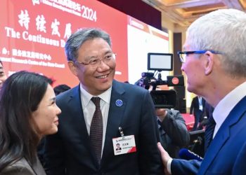 China espera que Apple amplíe sus inversiones en el país