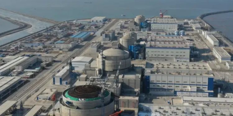 China inicia construcción de planta nuclear con 6 reactores