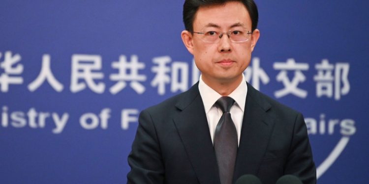 China insta a EE.UU. a